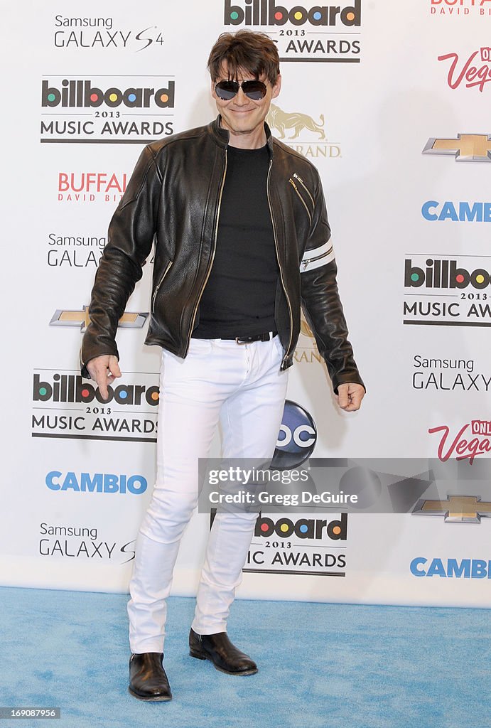 2013 Billboard Music Awards - Press Room