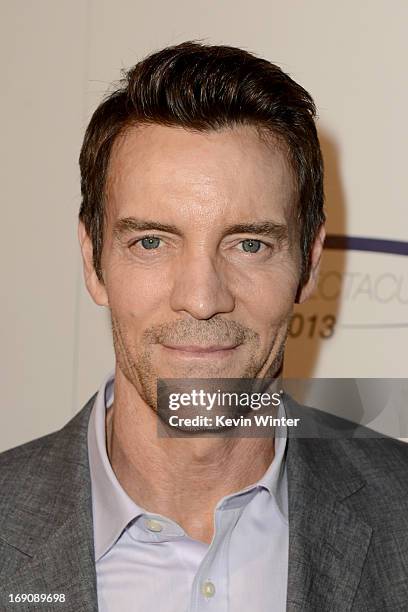 Fitness guru Tony Horton attends the 28th Anniversary Sports Spectacular Gala at the Hyatt Regency Century Plaza on May 19, 2013 in Century City,...