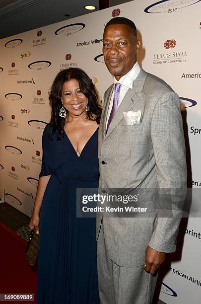 Former pro basketball player Sam Williams and wife Terry attends the 28th Anniversary Sports Spectacular Gala at the Hyatt Regency Century Plaza on...