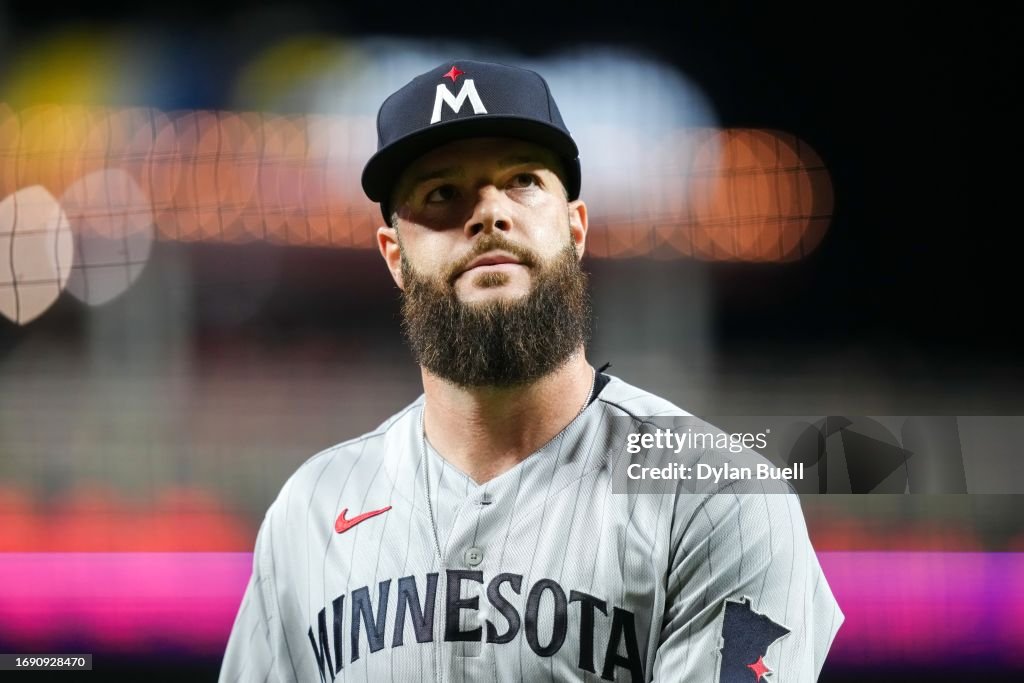 Minnesota Twins v Cincinnati Reds