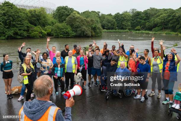 is everybody excited! - teamevenement stockfoto's en -beelden