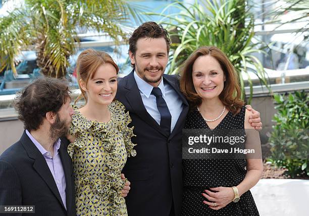 Timothy Blake 50 Tim Blake Nelson And Ahna Oreilly Photos & High Res Pictures - Getty ...