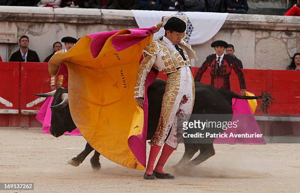 Mexican bullfighter Diego Selveti in action during the 61st annual Pentecost Feria de Nimes at Nimes Arena on May 20, 2013 in Nimes, France. The...