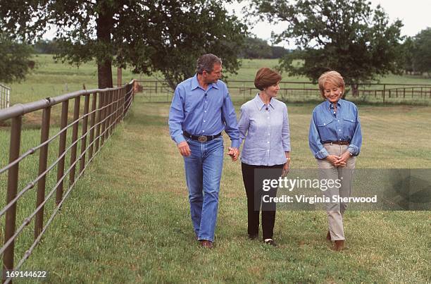 00Barbara Walters interviews Presidential candidate Governor George W. Bush and his wife Laura, at their home in Crawford, Texas, airing on 20/20...