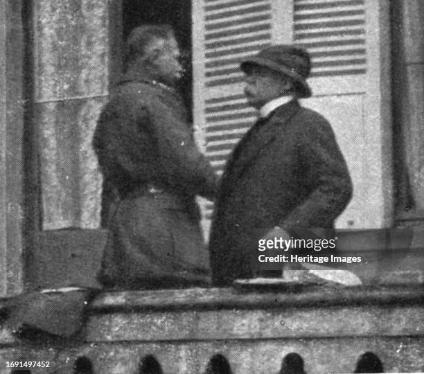 'Le Premier Coup Allemand; M. Clemenceau, accouru au Grand quartier britannique, en conference, avec le marechal Haig', 1918. From "L'Album de la...