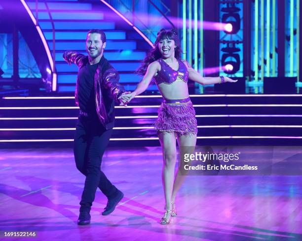 Premiere - 3201" - A new star-studded cast of celebrities and their pro partners hit the dance floor for the first time to perform a Cha Cha,...