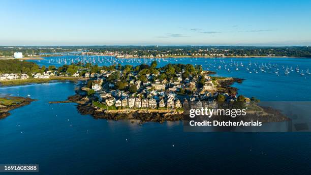 homes on the coast of salem massachusetts - salem massachusetts stock pictures, royalty-free photos & images