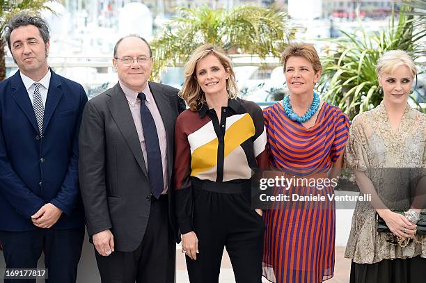 Director Paolo Sorrentino, actors Carlo Verdone, Isabella Ferrari, Pamela Villoresi and Galatea Ranzi attend the photocall for 'La Grande Bellezza'...