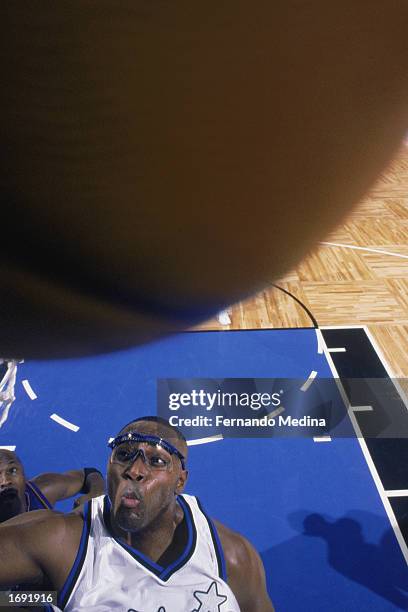 Horace Grant of the Orlando Magic takes the ball up during the game against the Washington Wizards at TD Waterhouse Centre on December 6, 2002 in...