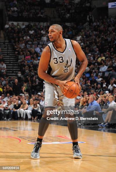 Boris Draw Boris Diaw of the San Antonio Spurs handles the ball during Game Two ...