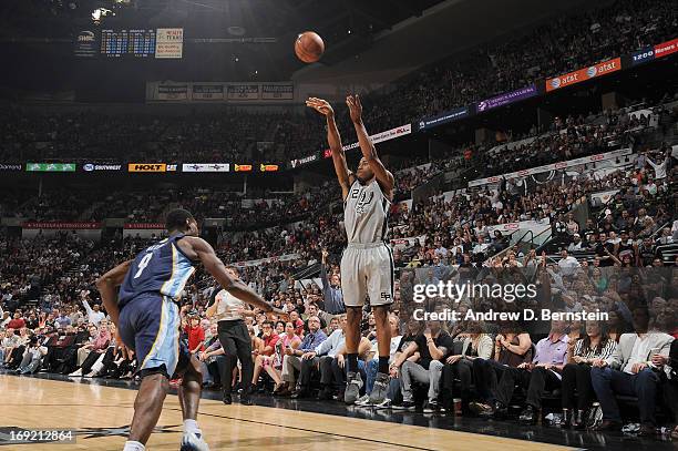 Kawhi Leonard of the San Antonio Spurs goes for a jump shot against Tony Allen of the Memphis Grizzlies during Game Two of the Western Conference...