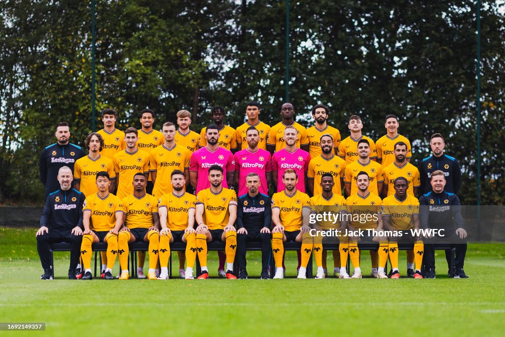 Wolverhampton Wanderers 2023/24 Squad Photo