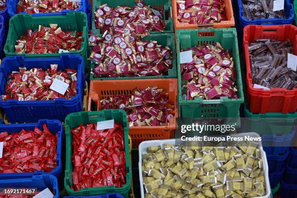 Detail of the factory at full capacity during the visit to the factory of mantecados La Estepeña, on September 20, 2023 in Seville . The president of...