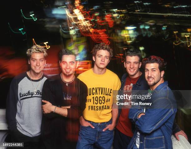 American boy band NSYNC, on the balcony of the penthouse suite of the Chateau Marmont overlooking Sunset Boulevard, Los Angeles, California, United...