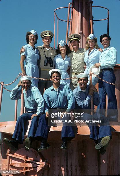 The Hunkle-Crandall Affair" - Airdate: October 2, 1978. BACK ROW : JO ANN PFLUG;ROBERT HOGAN;HILARY THOMPSON;RANDOLPH MANTOOTH;MELINDA NAUD;RICHARD...