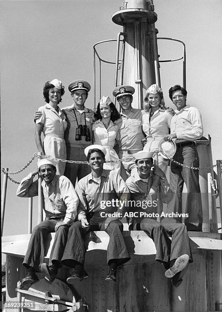 The Hunkle-Crandall Affair" - Airdate: October 2, 1978. BACK ROW : JO ANN PFLUG;ROBERT HOGAN;HILARY THOMPSON;RANDOLPH MANTOOTH;MELINDA NAUD;RICHARD...