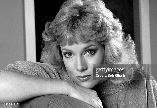 342 Julia Duffy Photos & High Res Pictures - Getty Images