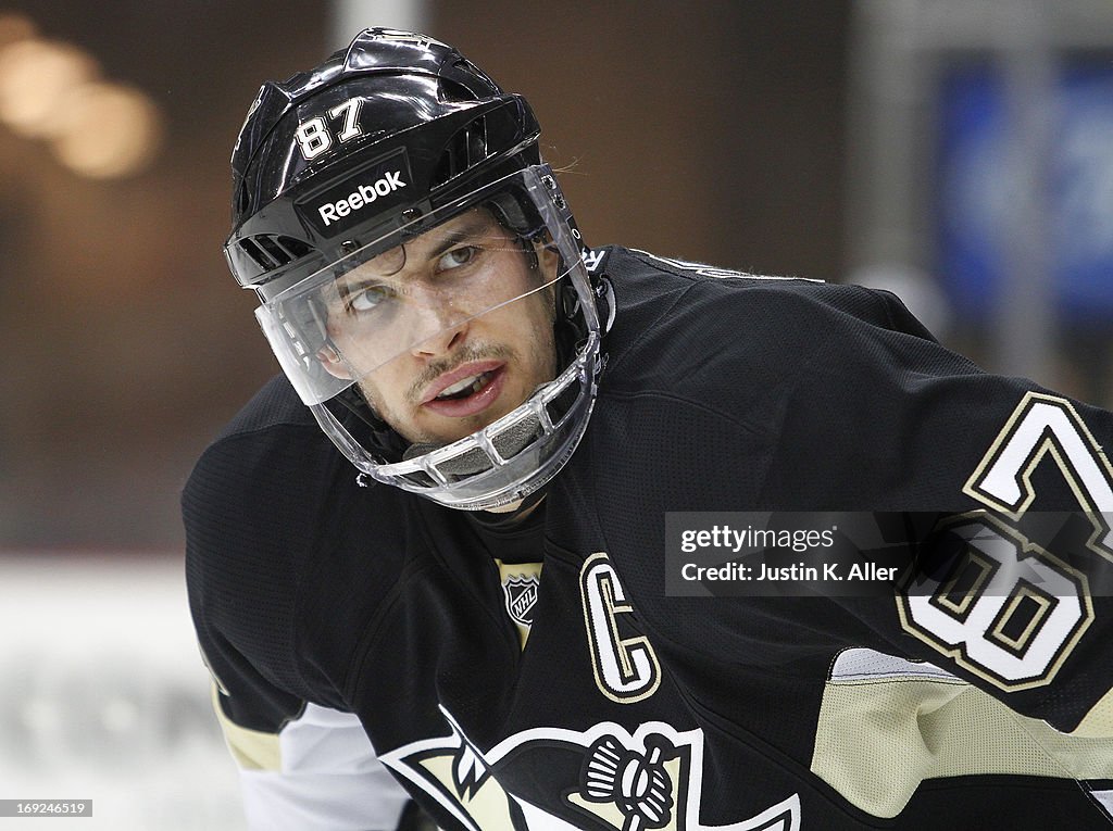 Ottawa Senators v Pittsburgh Penguins - Game One