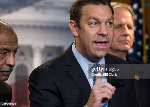 Ted Radel 401 John Conyers Jr Photos & High Res Pictures - Getty Images