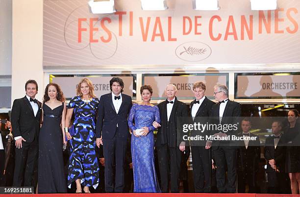 Producers Neal Dodson and Anna Gerb, Mary Cameron Goodyear, director J. C. Chandor, Sibylle Szaggars, Chairman of the Cannes Film Festival Gilles...