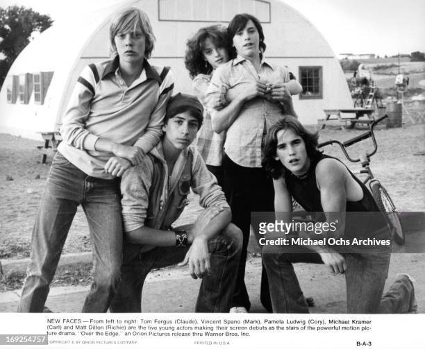 Tom Fergus, Vincent Spano, Pamela Ludwig, Michael Eric Kramer and Matt Dillon in on set of the film 'Over The Edge', 1979.