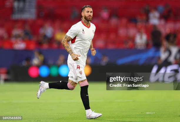 Sergio Ramos of Sevilla warms up prior to the UEFA Champions League match between Sevilla FC and RC Lens at Estadio Ramon Sanchez Pizjuan on...