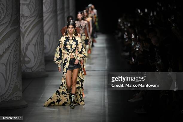 Models walk the runway at the Etro fashion show during the Milan Fashion Week Womenswear Spring/Summer 2024 on September 20, 2023 in Milan, Italy.