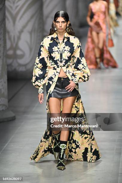 Model walks the runway at the Etro fashion show during the Milan Fashion Week Womenswear Spring/Summer 2024 on September 20, 2023 in Milan, Italy.