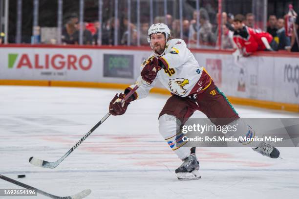 Sami Vatanen of Geneve-Servette HC in action during the Swiss National League match between Lausanne HC and Geneve-Servette HC at Vaudoise Arena on...