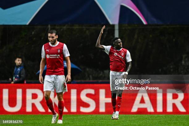 Bruma of SC Braga celebrates after scoring the team's first goal during the UEFA Champions League match between SC Braga and SSC Napoli at Estadio...