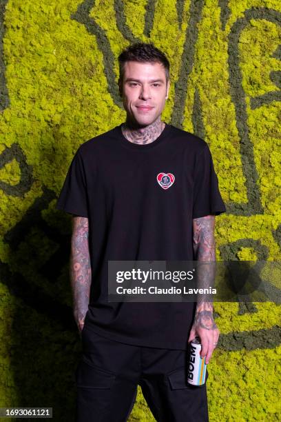 Fedez arrives at the Moncler event during the Milan Fashion Week Womenswear Spring/Summer 2024 on September 20, 2023 in Milan, Italy.