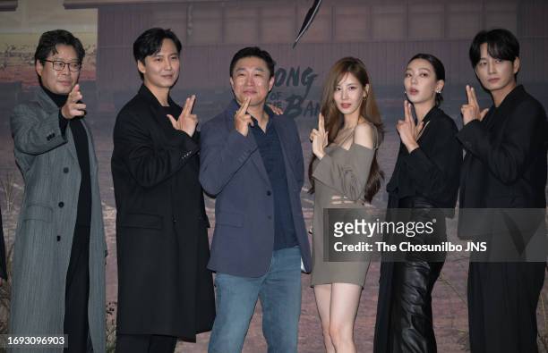 South Korean actors Yoo Jae-myung, Kim Nam-gil, director Hwang Joon-hyuk, actors SeoHyun, Lee Ho-jung, and Lee Hyun-wook attend the press conference...