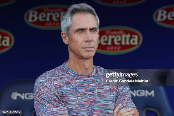 Paulo Sousa manager of US Salernitana looks on during the Serie A TIM match between Empoli FC and US Salernitana at Stadio Carlo Castellani on...