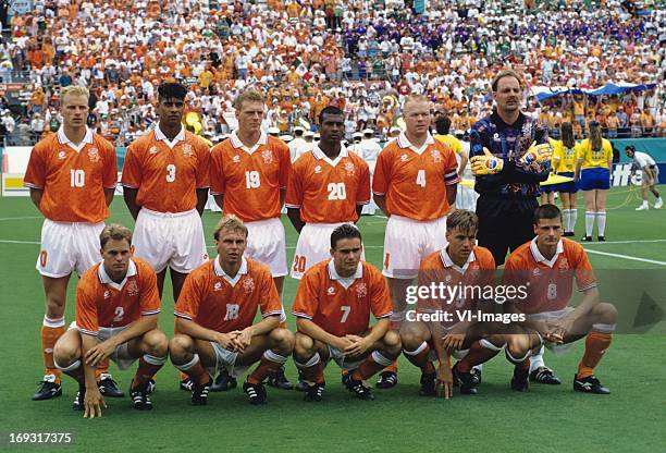 Dennis Bergkamp, Frank Rijkaard, Peter van Vossen, Aron Winter, Ronald Koeman, goalkeeper Ed de Goey, Frank de Boer, Stan Valckx, Marc Overmars, Rob...