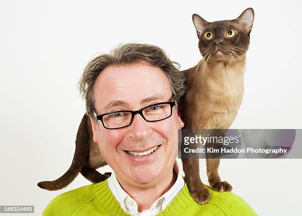 934 Cat On Shoulder Photos and Premium High Res Pictures - Getty Images