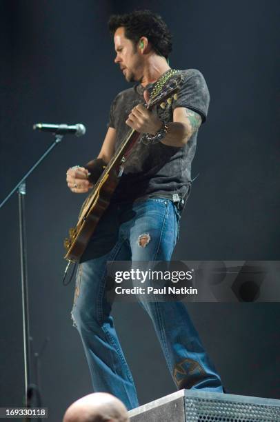American country music singer Gary Allen performs at the Allstate Arena, Rosemont, Illinois, November 16, 2007.