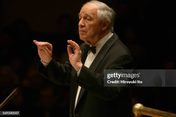 Pierre Boulez conducts London Symphony Orchestra at Carnegie Hall on Saturday night, January 29, 2005.Pierre Boulez conducting Stravinsky's "The Rite...