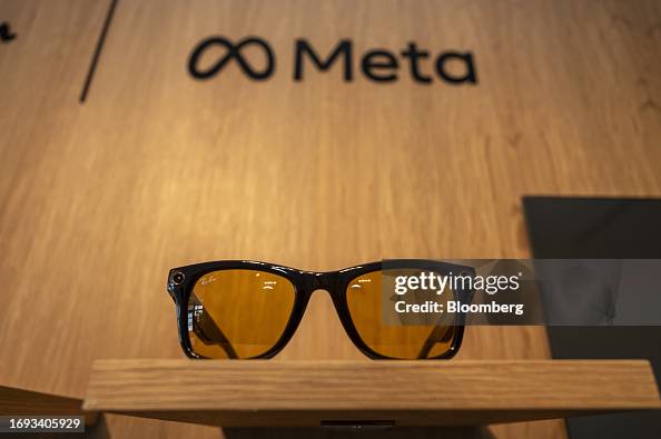 Meta Creative Lab Ray-Ban Meta Smart Glasses 2nd generation at a Meta Platforms event ...