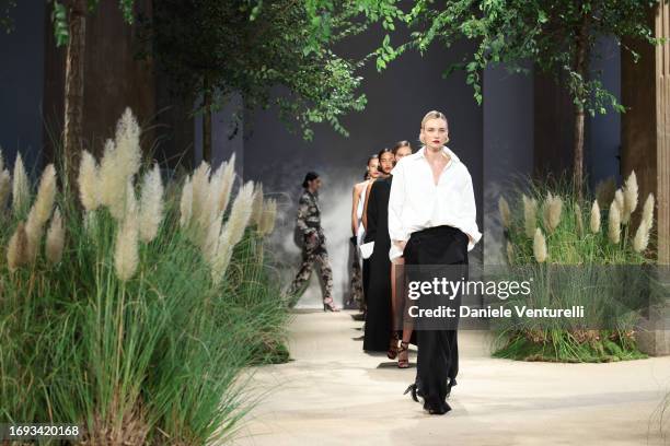 Model walks the runway at the Max Mara fashion show during the Milan Fashion Week Womenswear Spring/Summer 2024 on September 21, 2023 in Milan, Italy.