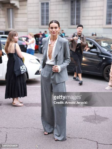 Paola Turani is seen during the Milan Fashion Week - Womenswear Spring/Summer 2024 on September 21, 2023 in Milan, Italy.