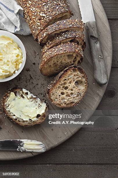 bread and butter - vollkornbrot stock-fotos und bilder