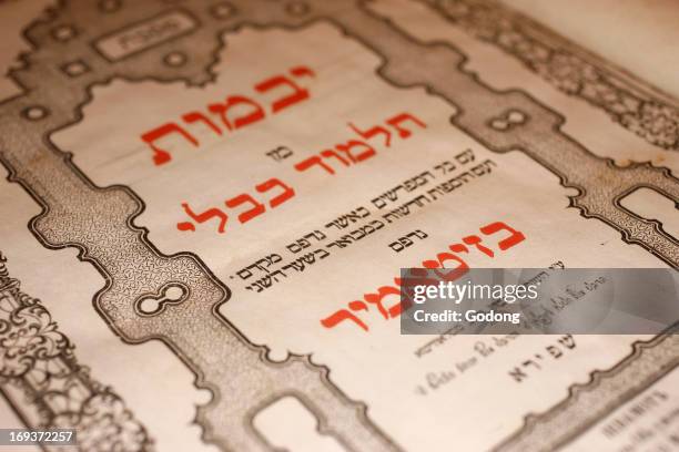 Talmud Example 735 Talmud Stock Photos, High-Res Pictures, and Images - Getty Images