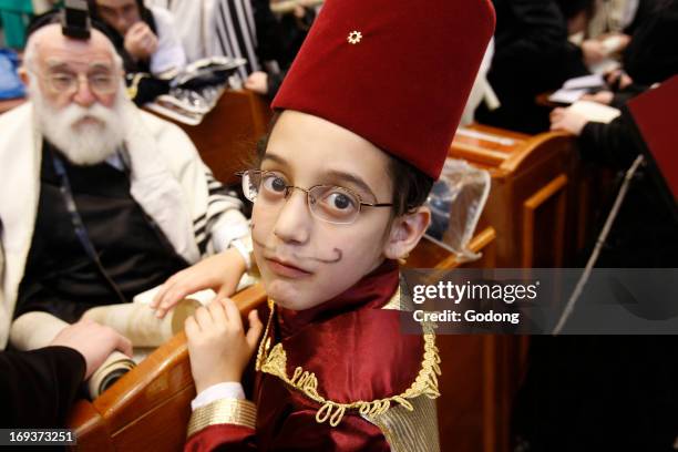 Purim celebration in the Belz synagogue, Jerusalem