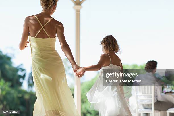 wedding reception - wedding guests stockfoto's en -beelden