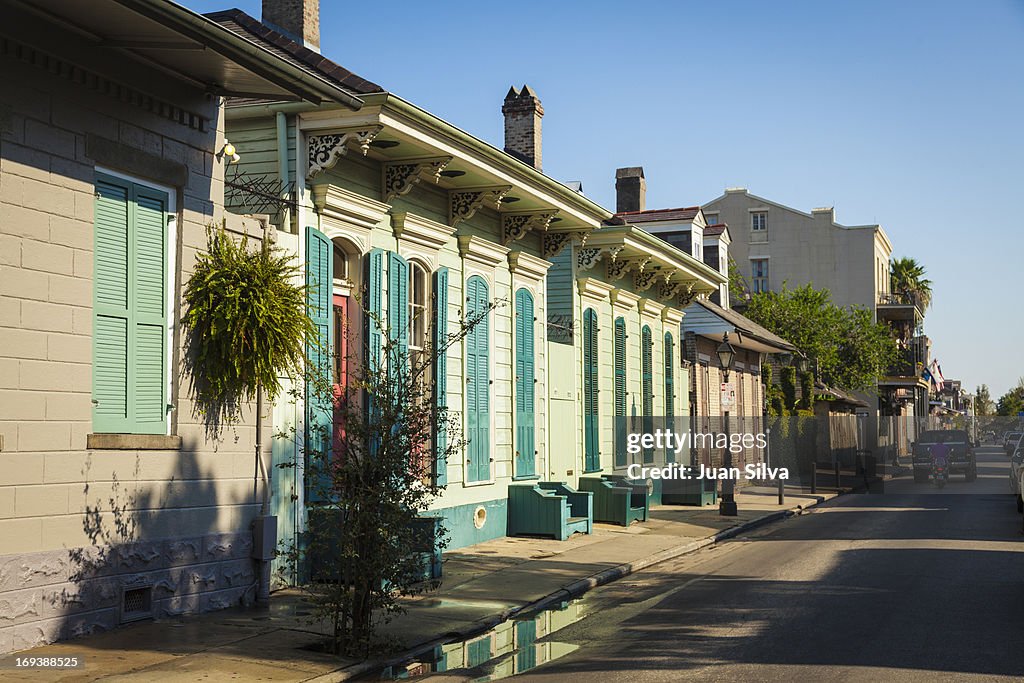 Street and houses at French Quarter, New Orleans