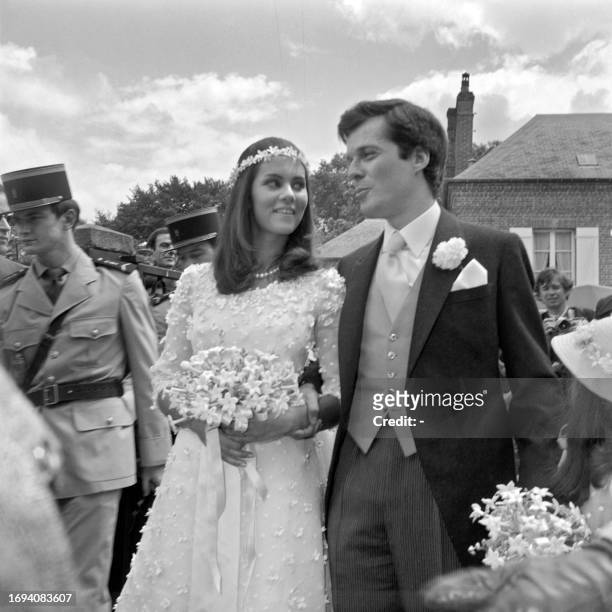 This file picture taken 25 September 1969 shows son of Guy De Rothschild's son David during his wedding ceremony with Alix Shey De Koromla. The...