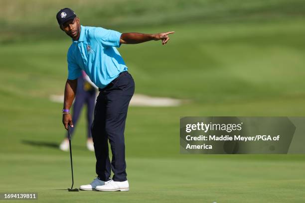 Victor Cruz putts on the 18th hole at the All-Star Match during the Ryder Cup at Marco Simone Golf & Country Club on Wednesday, September 27, 2023 in...