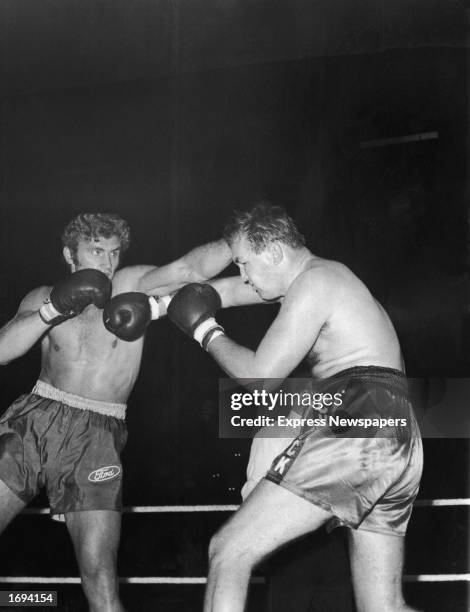 Bugner Wepner Wepner Photos and Premium High Res Pictures - Getty Images