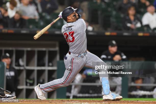 Royce Lewis of the Minnesota Twins in action against the Chicago White Sox at Guaranteed Rate Field on September 14, 2023 in Chicago, Illinois.