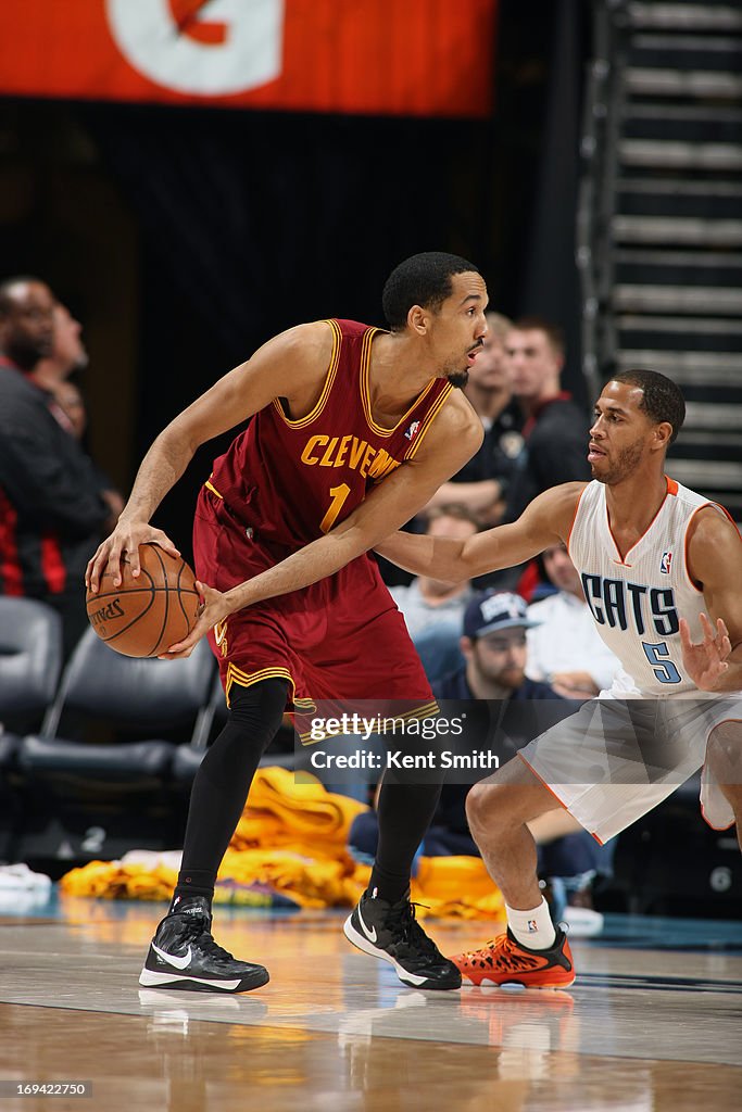 Cleveland Cavaliers v Charlotte Bobcats